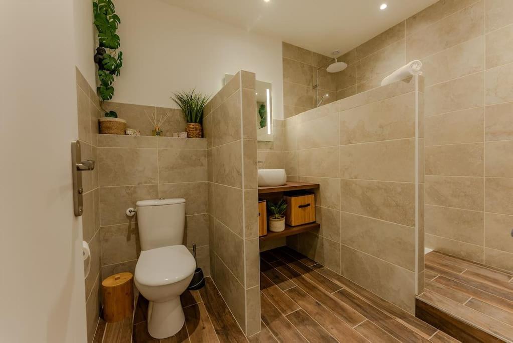 Apartament L'Echappee Chic Au Coeur De Valence Valence  Zewnętrze zdjęcie